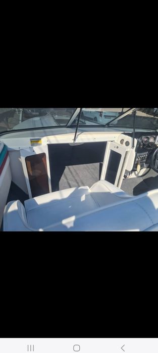 Vând ambarcațiune Sea Pro 210