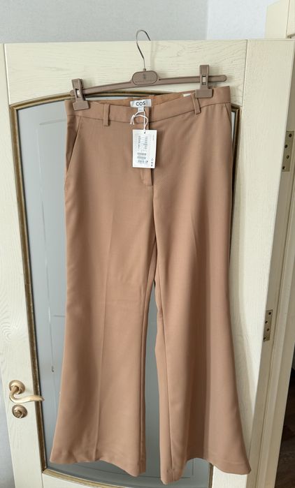 Женские брюки COS новые, 100% шерсть, размер 38 (евро)