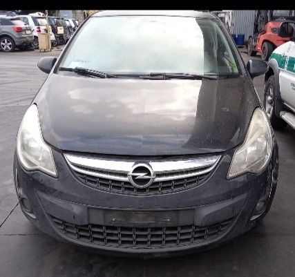 Dezmembrez opel corsa d facelift