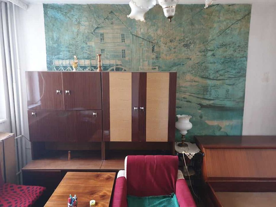 Дава се под наем Едностаен апартамент в Бургас, Зорница - 33 кв.м за 127.5 € - Снимка #1