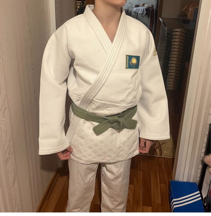 Продам кимоно дзюдо