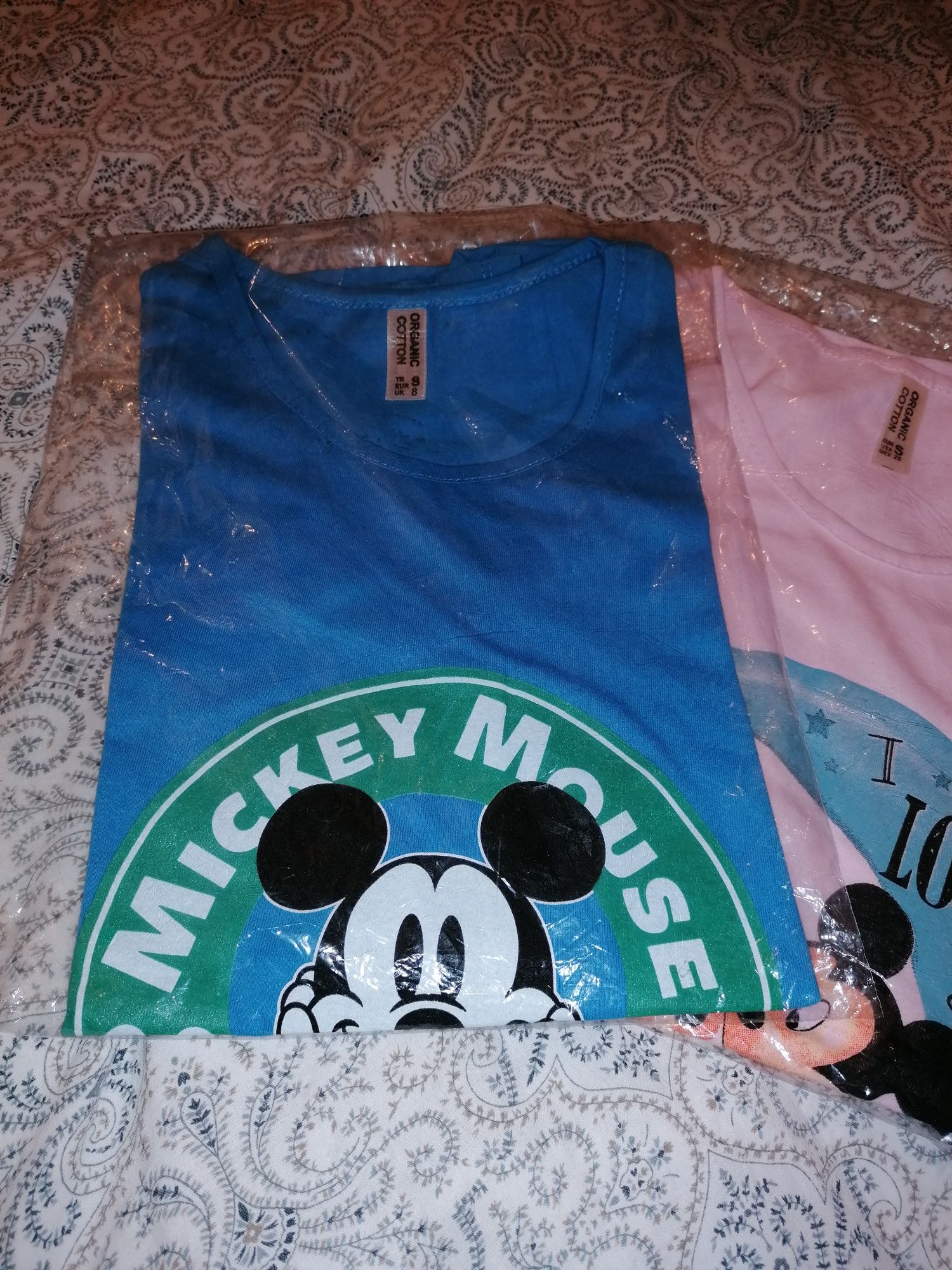 Vând tricouri noi mickey și Minnie dama copii mărimea S