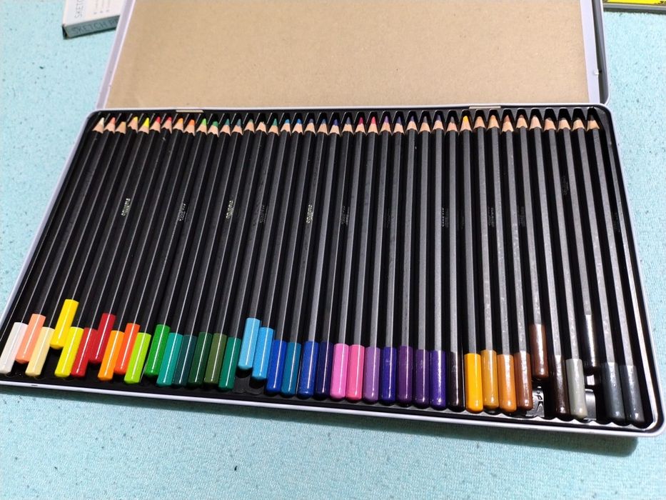 Creioane colorate artist