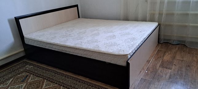 Кровать двухспальный