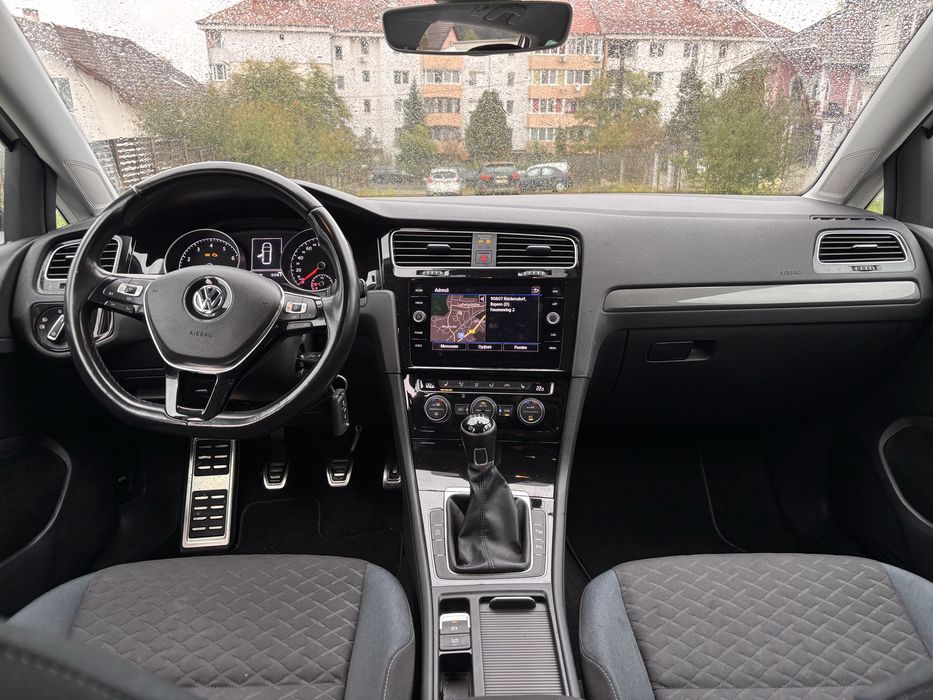 Volkswagen Golf 1.5 TSI ACT Bluemotion IQ Drive