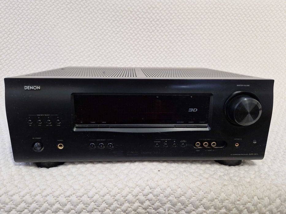 Продавам рисийвър Denon AVR-1311