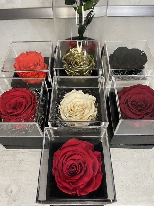 Вечна роза в кутия