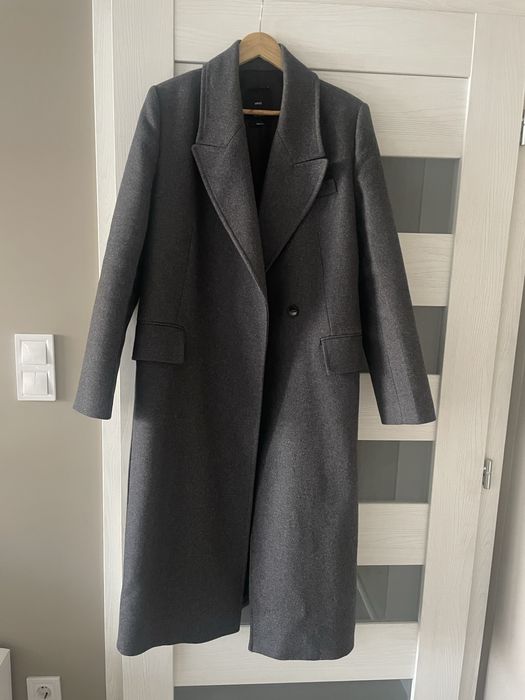 Вълненено палто на MANGO
