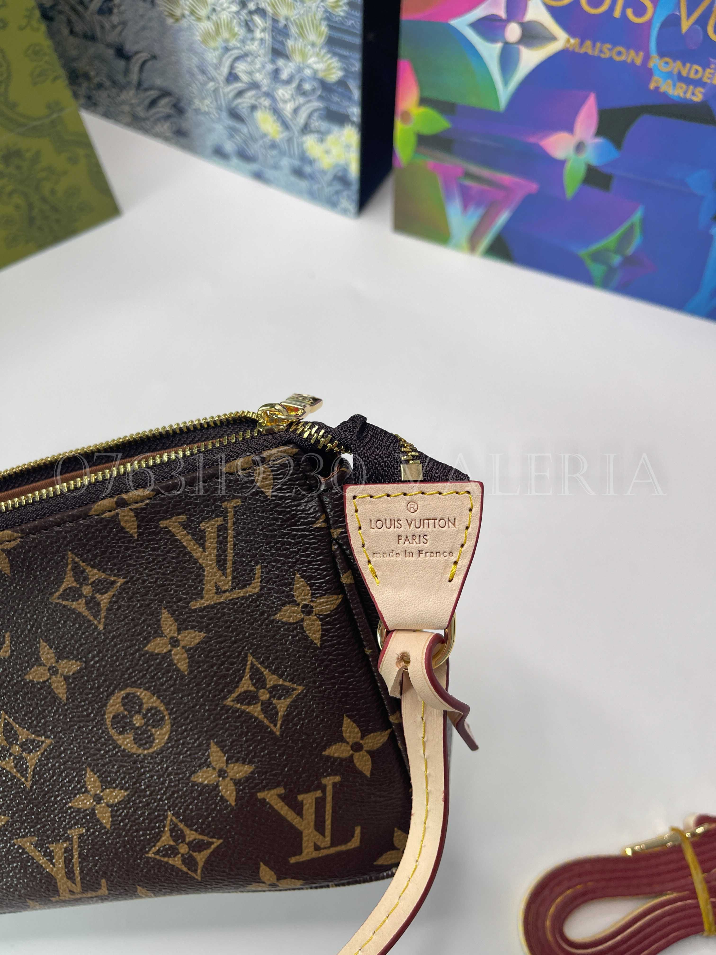 Geanta Louis Vuitton - Pochette Accessoires Monogram