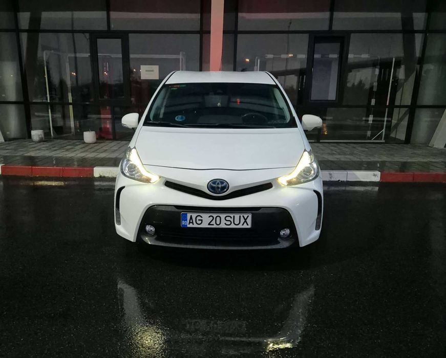 Toyota prius plus