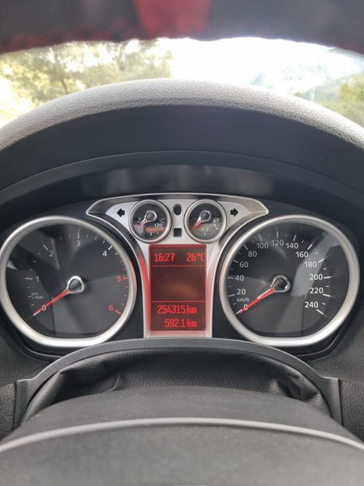 Vand Ford Kuga 2010 4x4