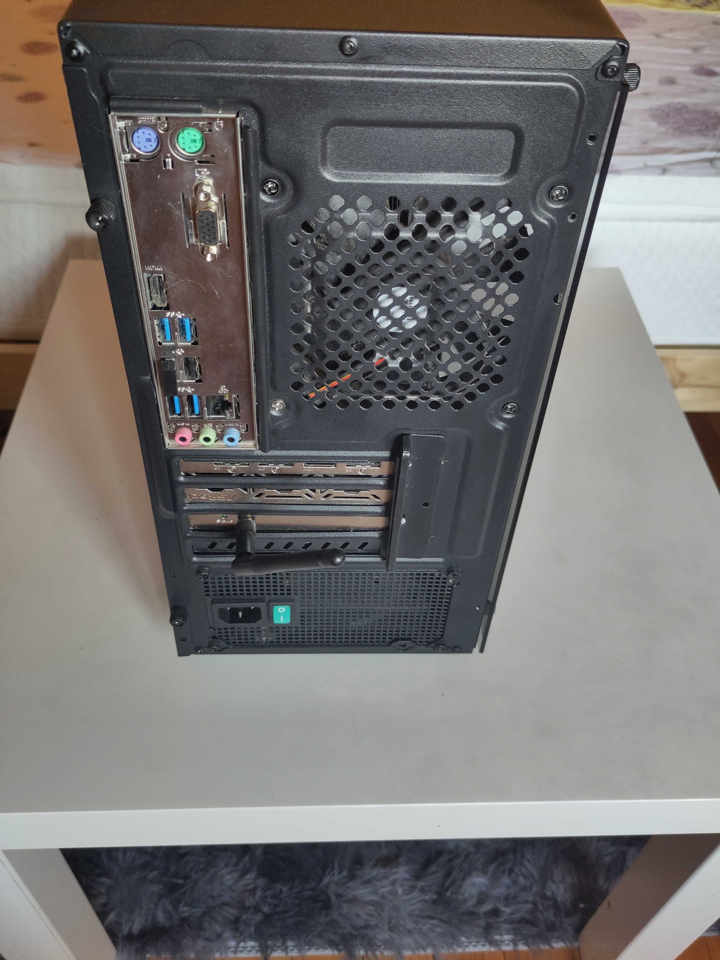 В гаранция Ryzen 5 5500/RX 6600-8GB/ С два SSD/960GB и 112GB/ 24GB RAM