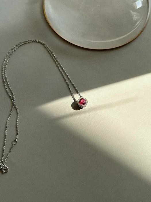 Продам цепь с  кулоном рубин