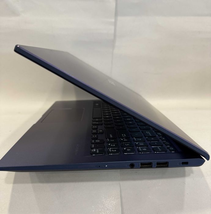 Laptop Asus 515EA-BQ850, 256GB SSD/8GB RAM, Intel Core i3-1115G4!