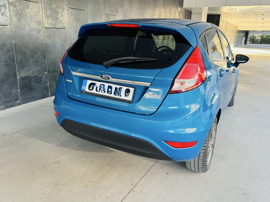 Ford Fiesta Titanium de vanzare