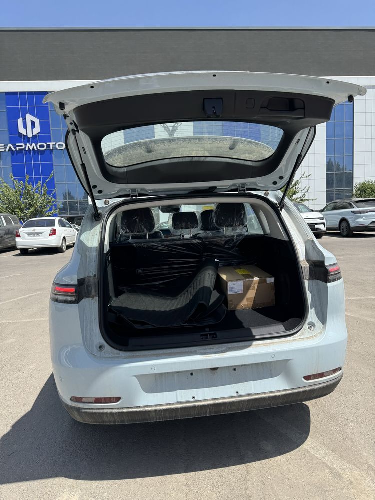 Leapmotor c10 530 km elektr