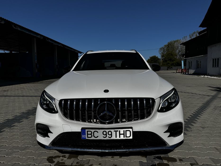 Mercedes Benz, GLC220d, 170 cp, 9G Tronic, 2019 pachet AMG Negociabil