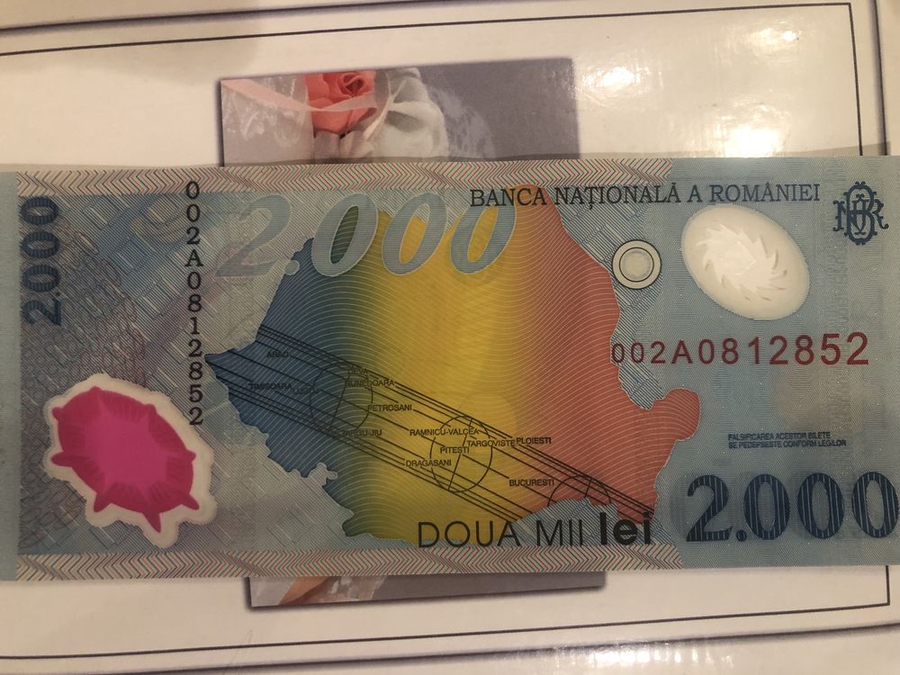 Bancnote de 2000 cu eclipsa