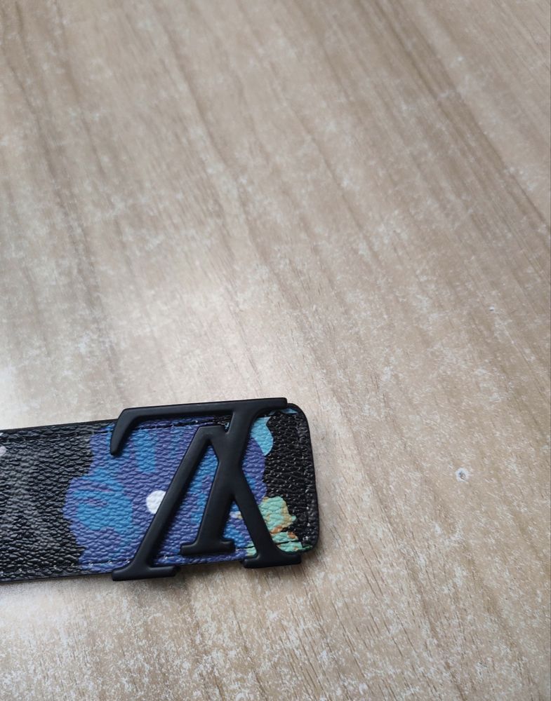 Curea Louis Vuitton