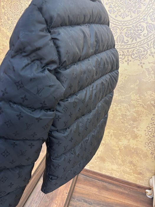 Louis Vuitton яке