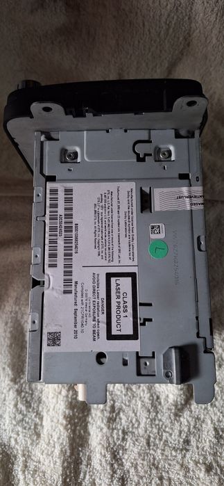 Vând navigatie Passat B6