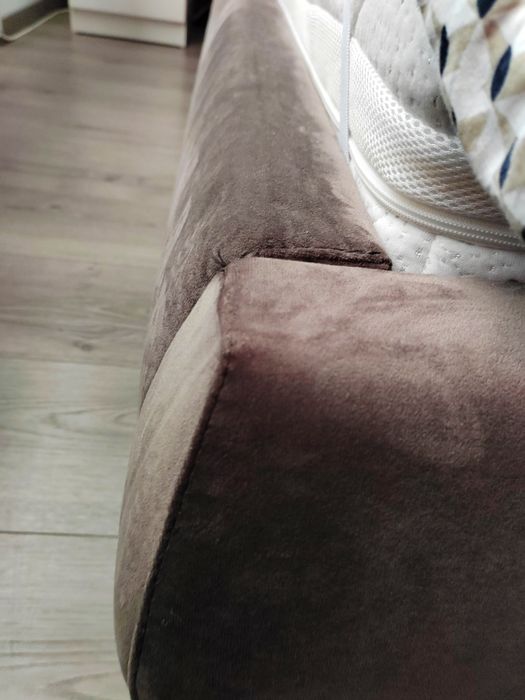 Pat tabitat cu somiera rabatabila