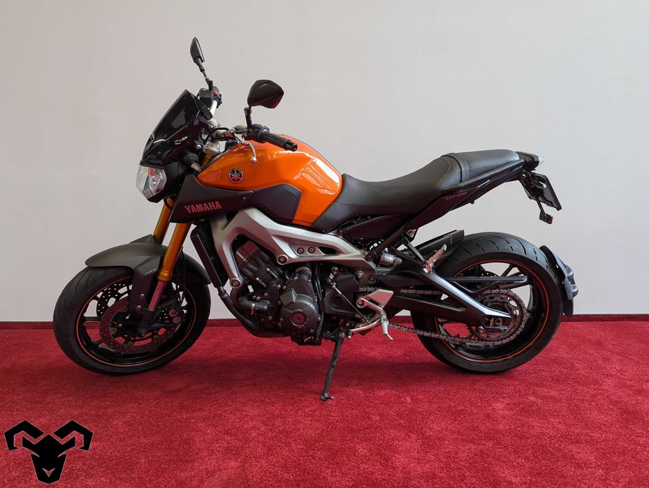 Yamaha MT-09 ABS | CAPRA Motors