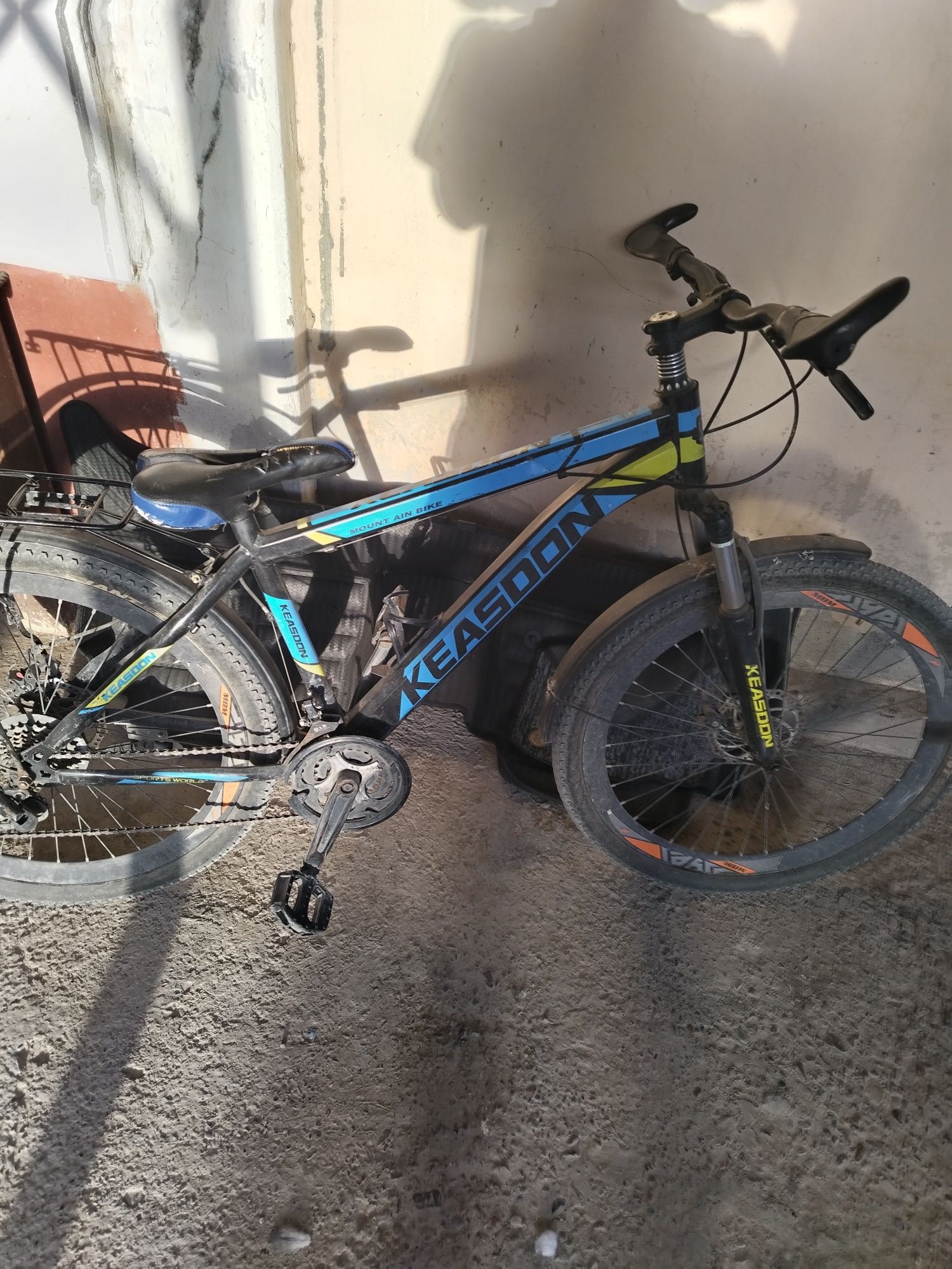 Velosiped sotiladi