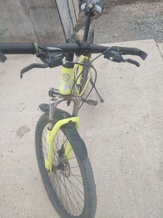 Велосипед сатылады 15 мынга берем