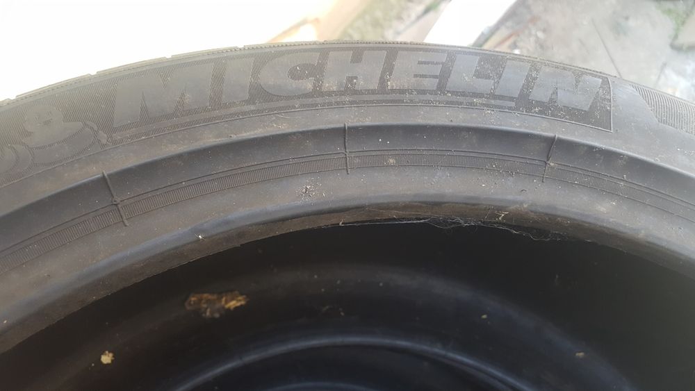 Гуми 295 35 21 4 броя мишелин