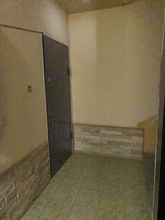 Tinchlik metroda kvartira sotiladi