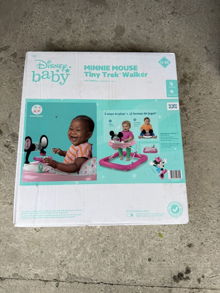 Premergator Minnie Mouse Tiny Trek Walker Sigilat