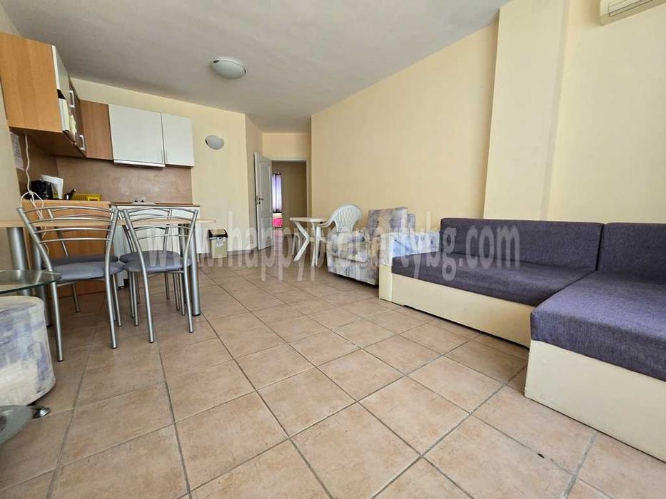 Продава се Тристаен апартамент в к.к. Слънчев бряг - 90 кв.м за 889 €/кв.м - Снимка #1