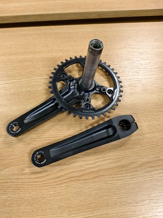 Куребел Shimano GRX FC-RX600 ,40T,172,5mm,1x10,11 speed