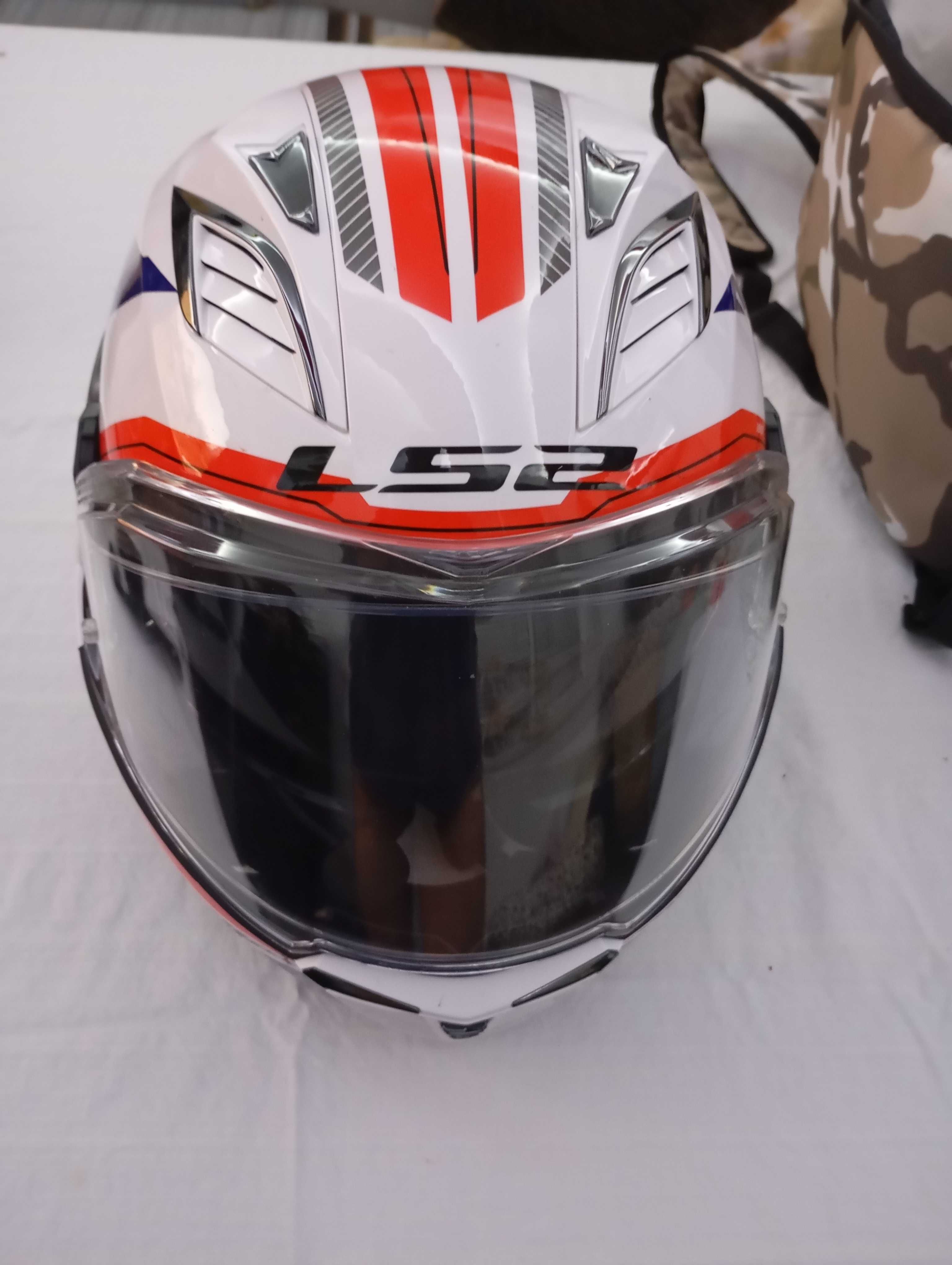 Каска LS2 s като нова