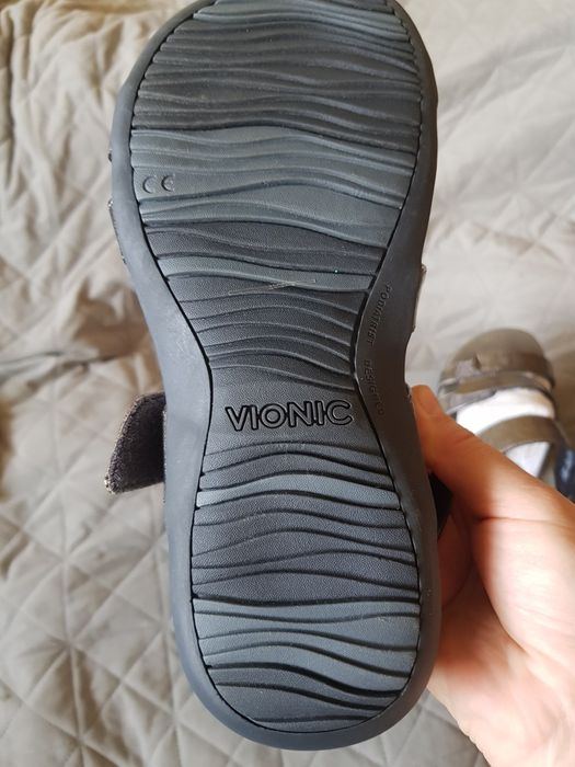 Ортопедични сандали Vionic