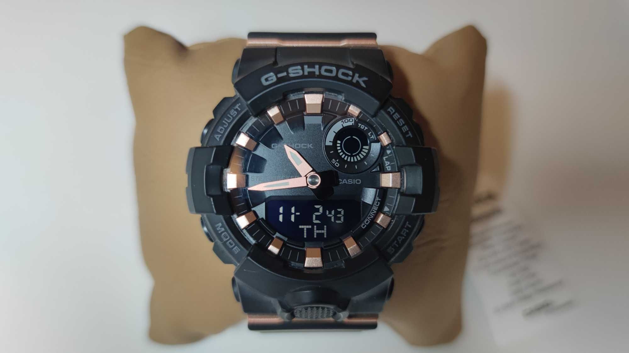 CASIO G-SHOCK GMA-B800-1AER - Часовник