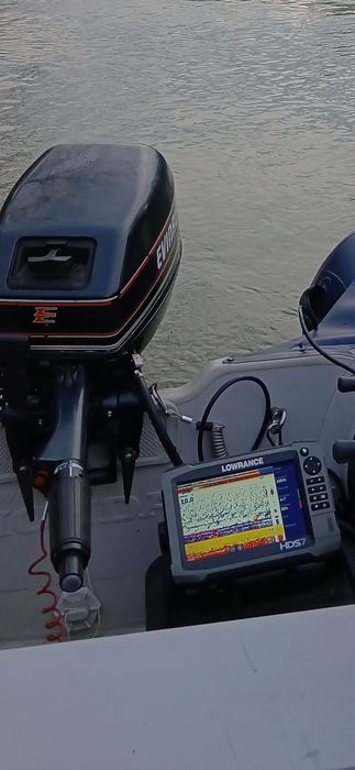 Barcă Honda t38 motor si sonar