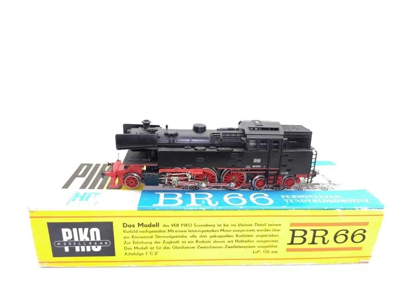 Locomotiva cu aburi h0 BR 66
