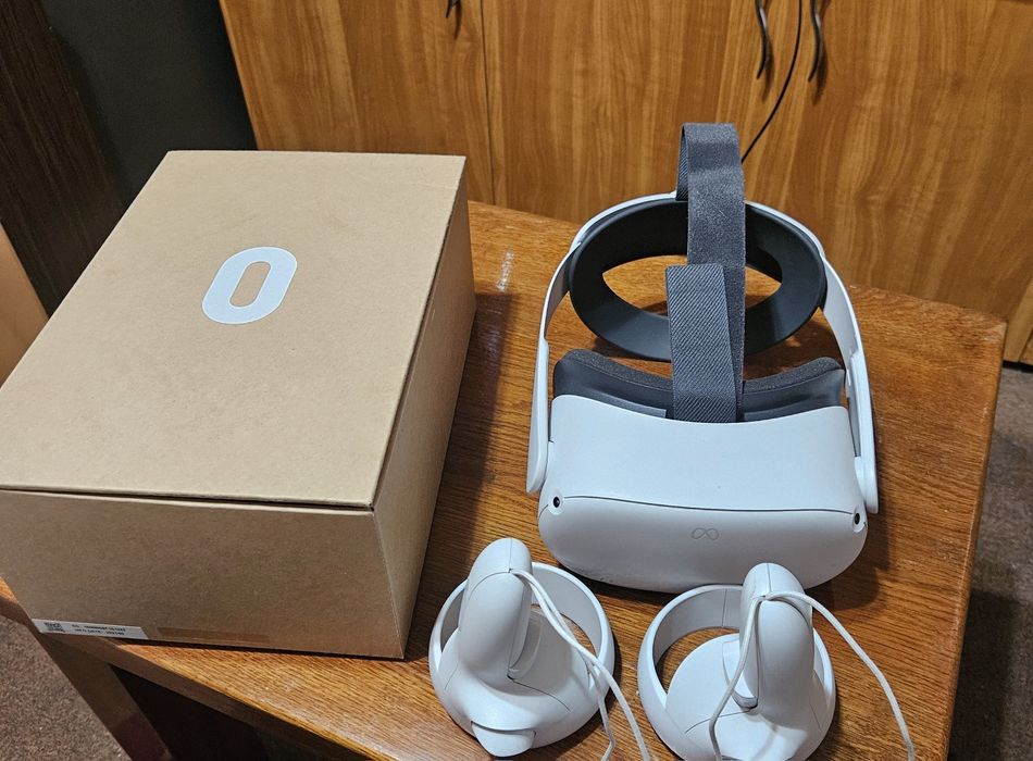 Casca VR Meta Quest 2 128 gb