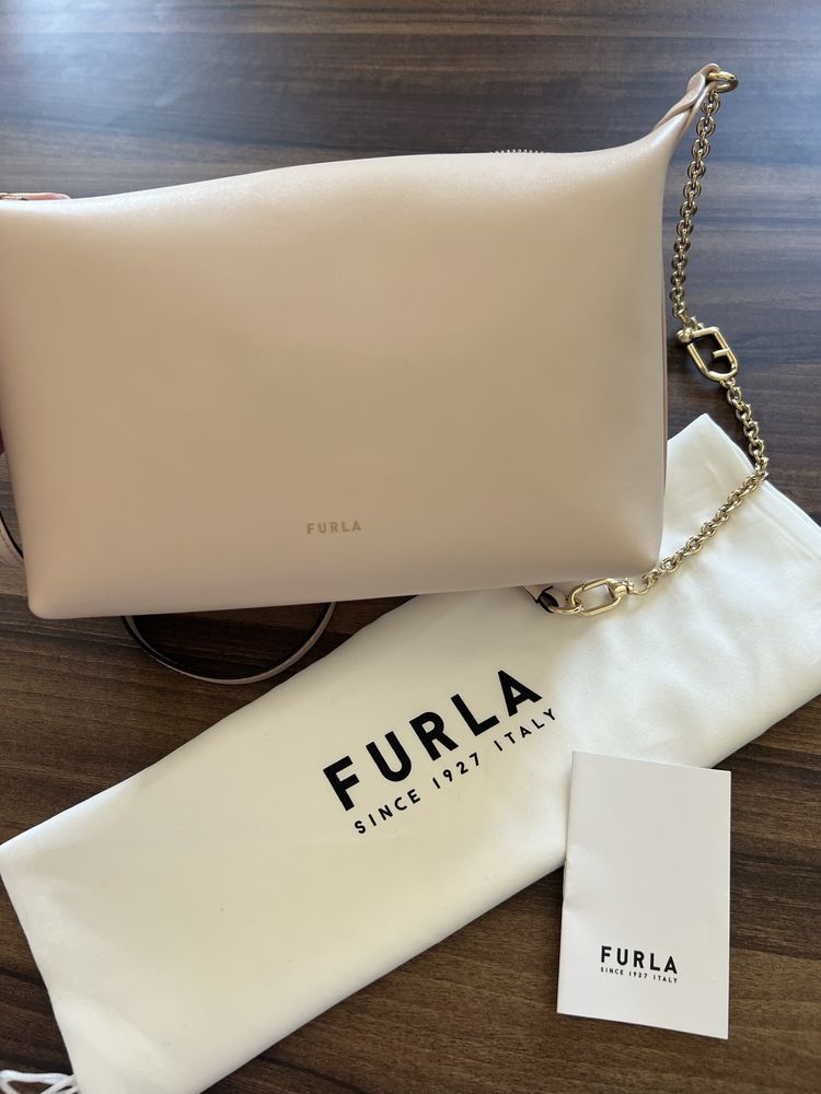 Нова чанта FURLA