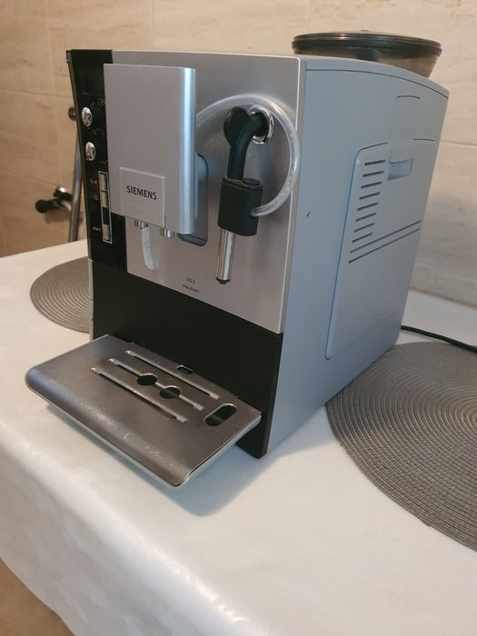 Expresor de cafea boabe