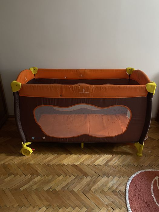 Pătuț pliabil / țarc pentru copii