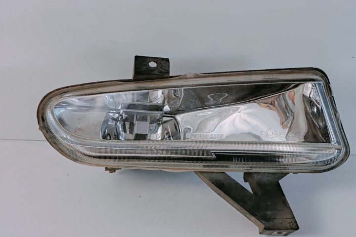 Far Ceata Proiector dreapta 195337B Peugeot 406 prima generatie (face