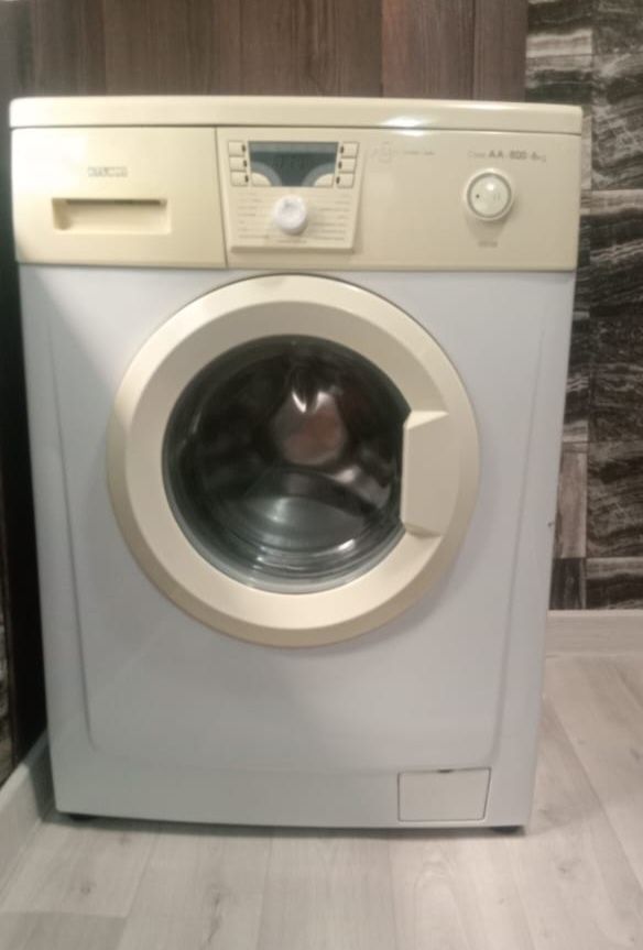 Продам стиральную машинку