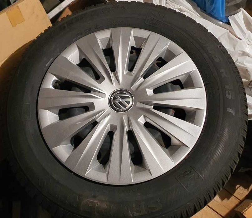 roti de iarna sempretit  195/65/15 cu capace originale