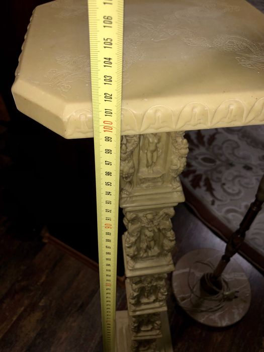 Picior sculptat coloana piedestal postment suport flori stativ