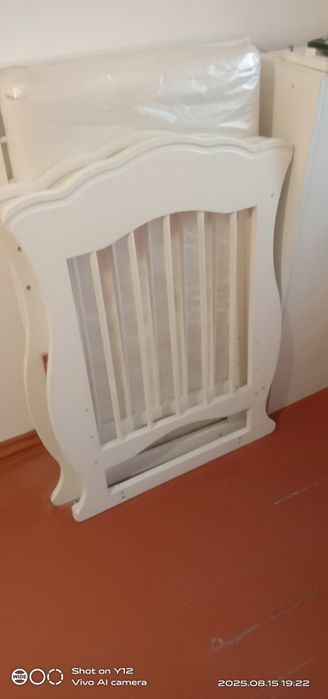 Кроватка для новорожденных