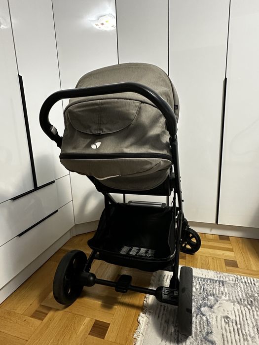 Carut bebe joie chrome