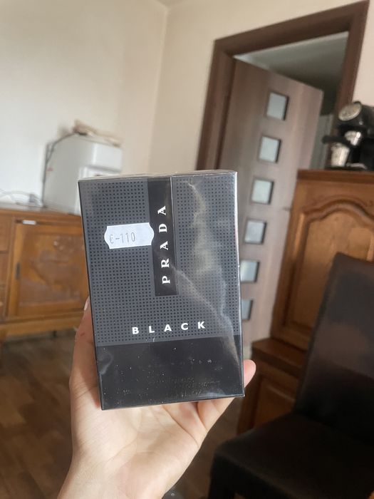 parfum prada black